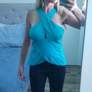 NWT Bebe turquoise top Small
